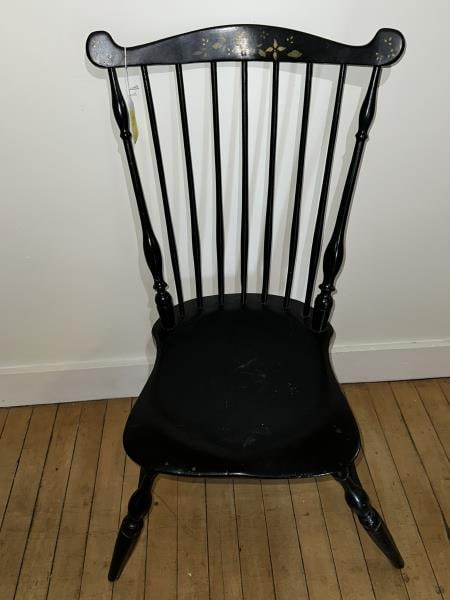 Comb back Windsor side chair, painted black, 15" t (1 of 3)