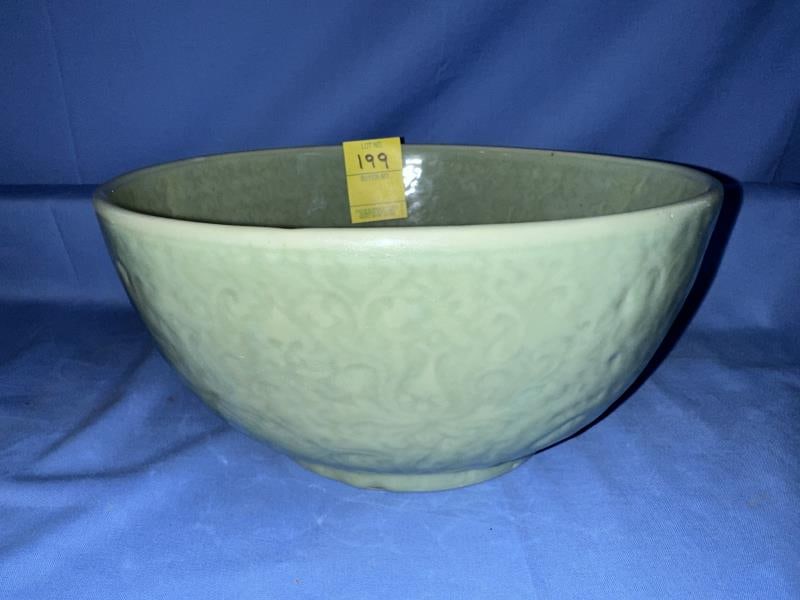 Bowl, Celadon, 5"Tx10"D: Bowl, Celadon, 5"Tx10"D