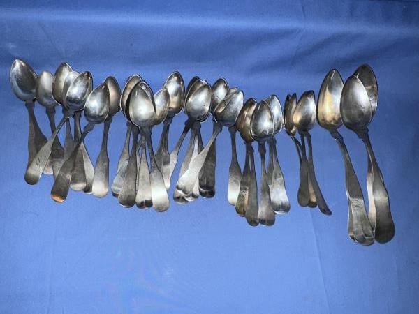 Lot of Coin Silver Spoons (15 troy ounces). 34 tea (1 of 1)