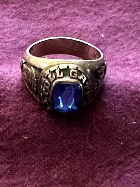 10K White Gold Ring, Toll Gate High (10 grams) (1 of 2)