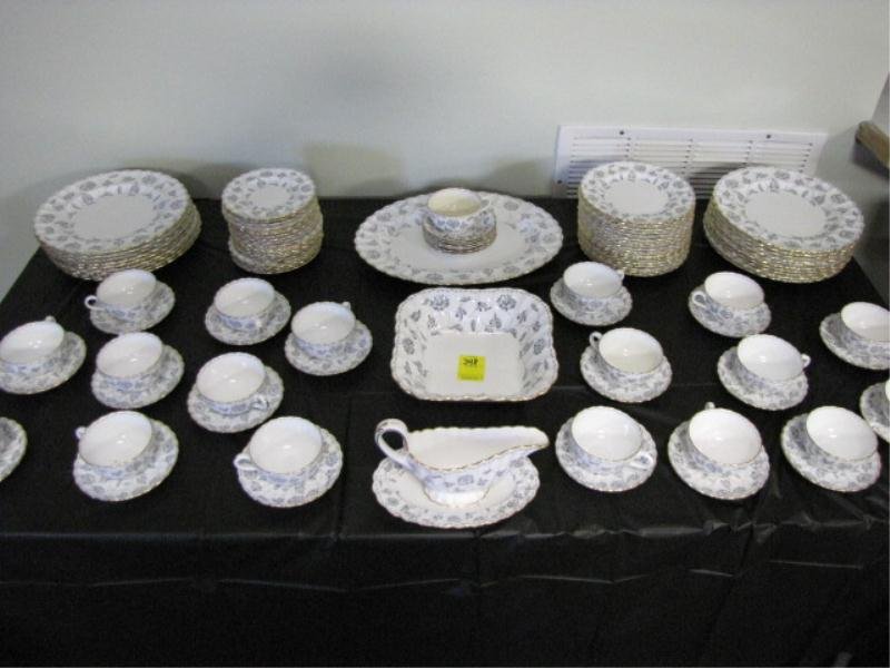 China Set Spode, "Colonel" 80 Piece, Dinner, Lunch: China Set Spode, "Colonel" 80 Piece, Dinner, Luncheon, Bread, Cups, Saucers, Gravy, Salad, Bowl, Platter