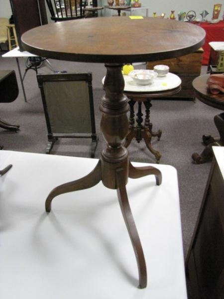 Candlestand, Tri-Footed, Cherry, Oval Top, 27" Tal: Candlestand, Tri-Footed, Cherry, Oval Top, 27" Tall x 20 1/2" x 16 1/2" Top