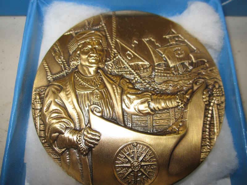 (3) Medallions, (1) 1192 Christopher Columbus Calendar,: (3) Medallions, (1) 1192 Christopher Columbus Calendar, (1) 1991 Eagle Calendar, (1) 1980 Lake Placid Olympic Calendar
