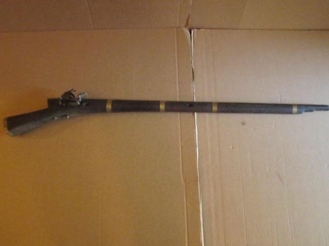 Early Flintlock, Musket, Turkish?, 48 1/2", No Ram Rod,: Early Flintlock, Musket, Turkish?, 48 1/2", No Ram Rod, Poor Condition