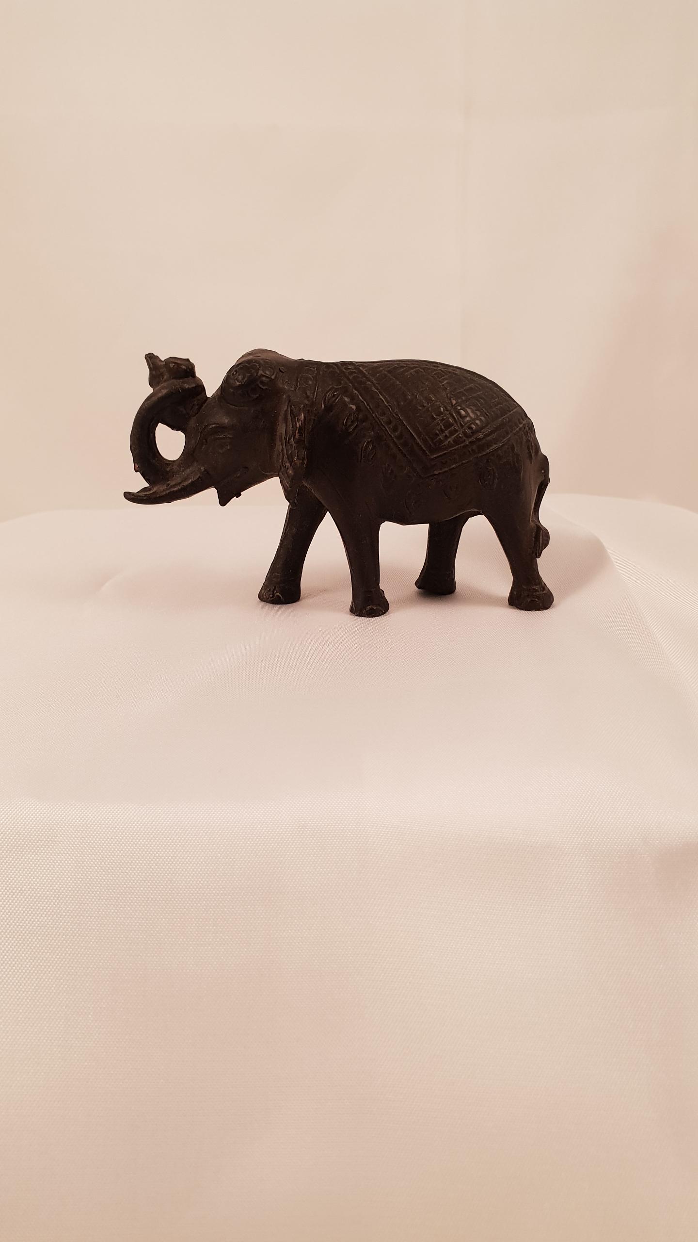 Indian bronze elephant Lost-wax 19th (1 of 10)