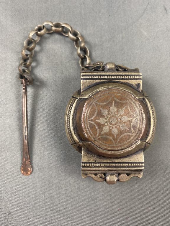 18th Century Antique Snuff Box (1 of 4)