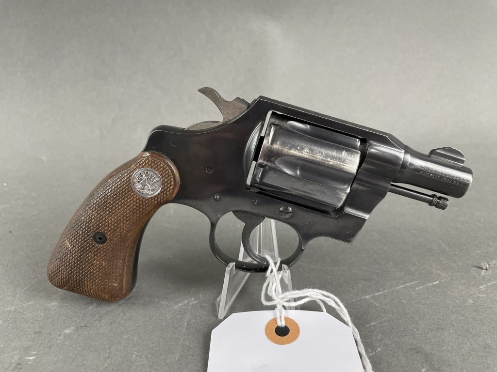 Colt Detective Special Revolver: .38, sn#764419, 2"bbl , 6 shot , clean bore , evident rifling
