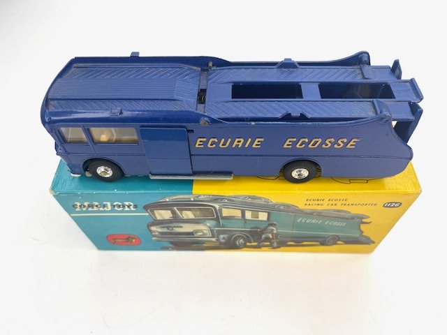 CORGi TOYS #1126 ECURIE ECOSSE RACING CAR TRANSPORTER with BOX (1 of 17)