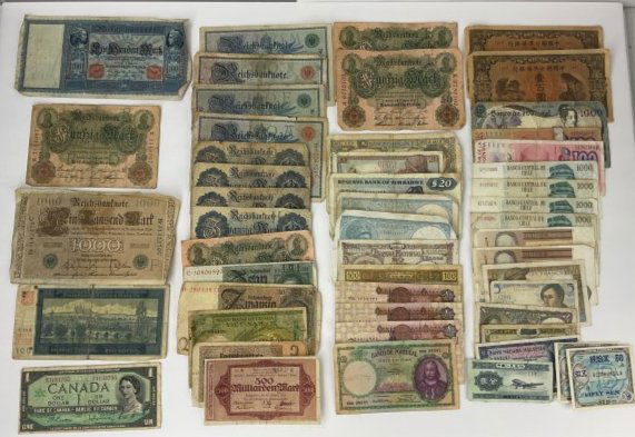 Large Lot of 51 Foreign Currency Notes Germany French Argentina Chile Vietnam Vintage and Antique (1 of 11)