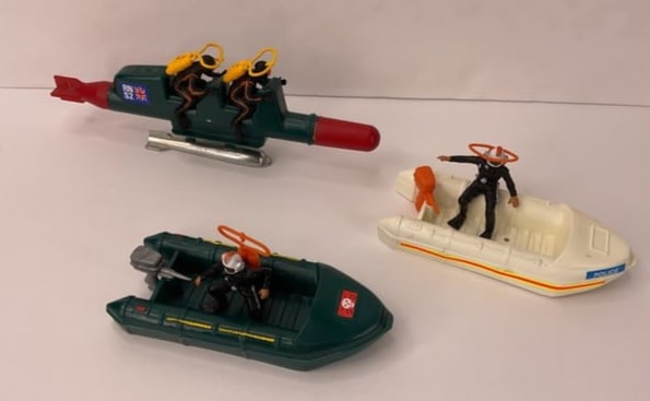 BRITAINS Police Scuba Divers and Royal Navy Scuba Divers RNS2 1970'S (1 of 10)