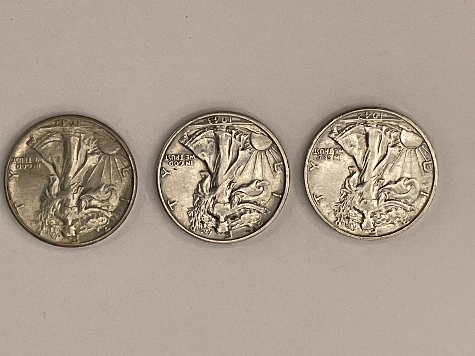 (3) Walking Liberty Half Dollars 1942-S 1943-S 1947-D (1 of 7)