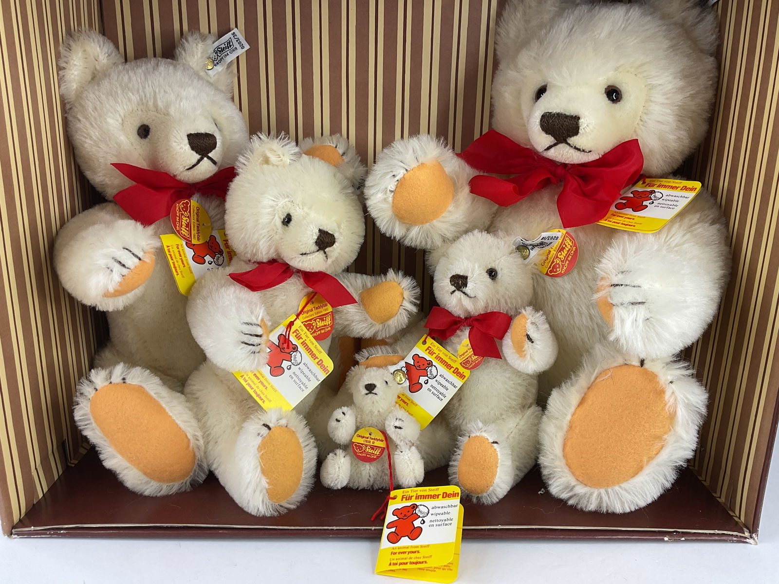 STEIFF White TEDDY BEAR FAMILY SET COLLECTORS EDITION 1982 NIB (1 of 10)
