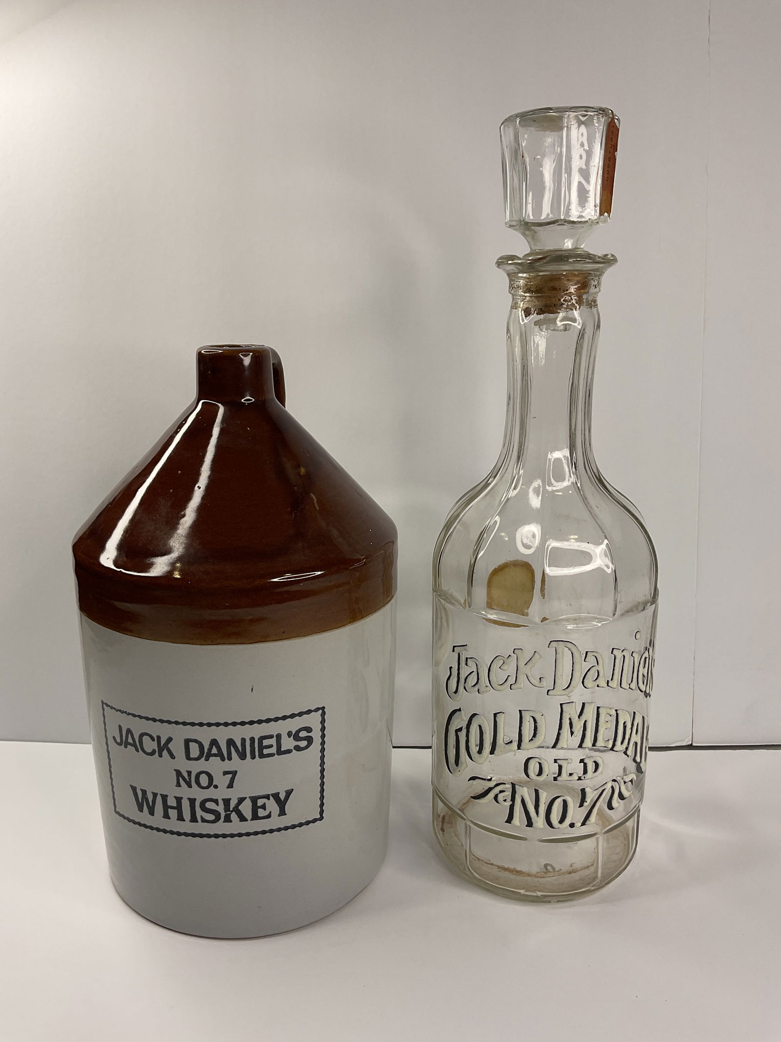 (2) Vintage JACK DANIELS WHISKEY Jug and Hand Painted Glass Bottle (1 of 15)