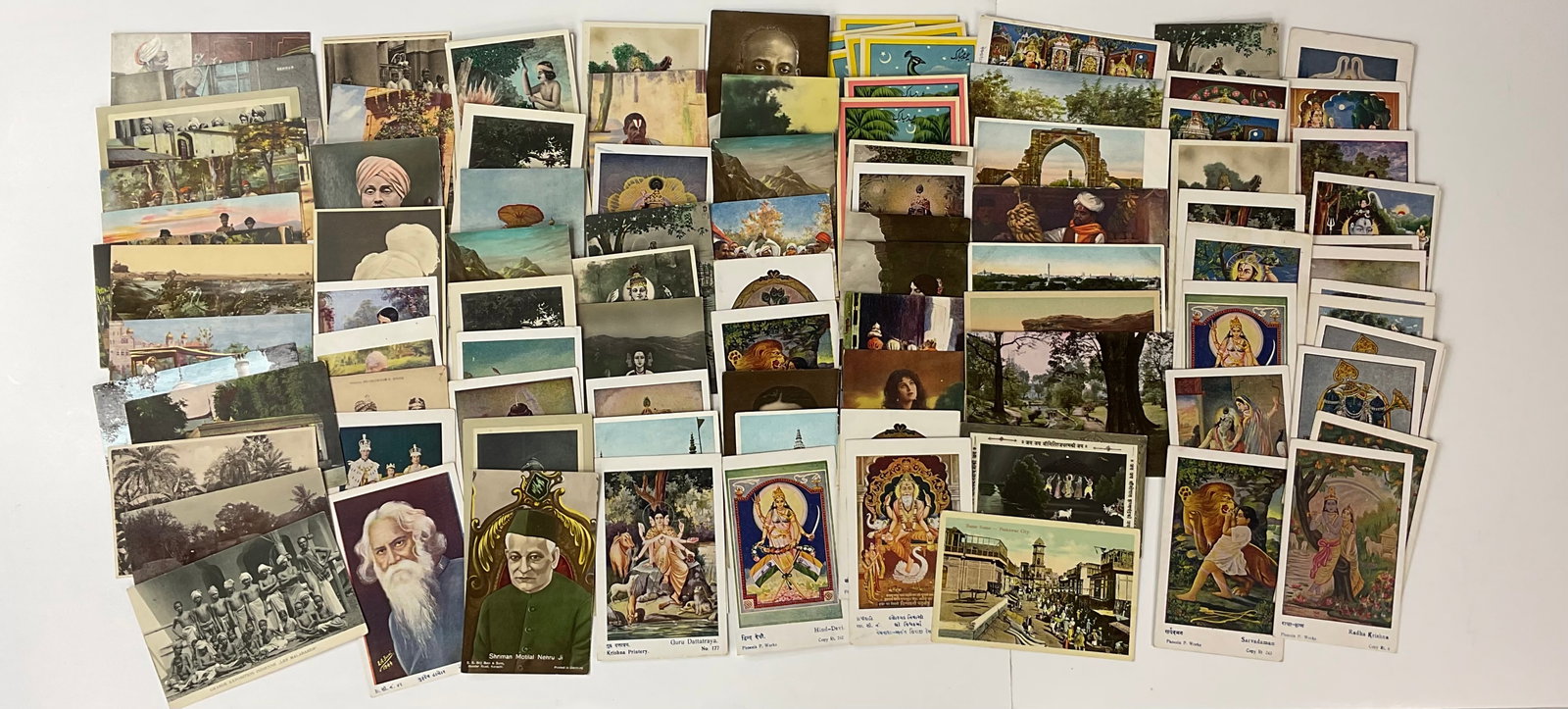 (100) Antique and Vintage INDIA Postcards most are UNUSED (1 of 9)