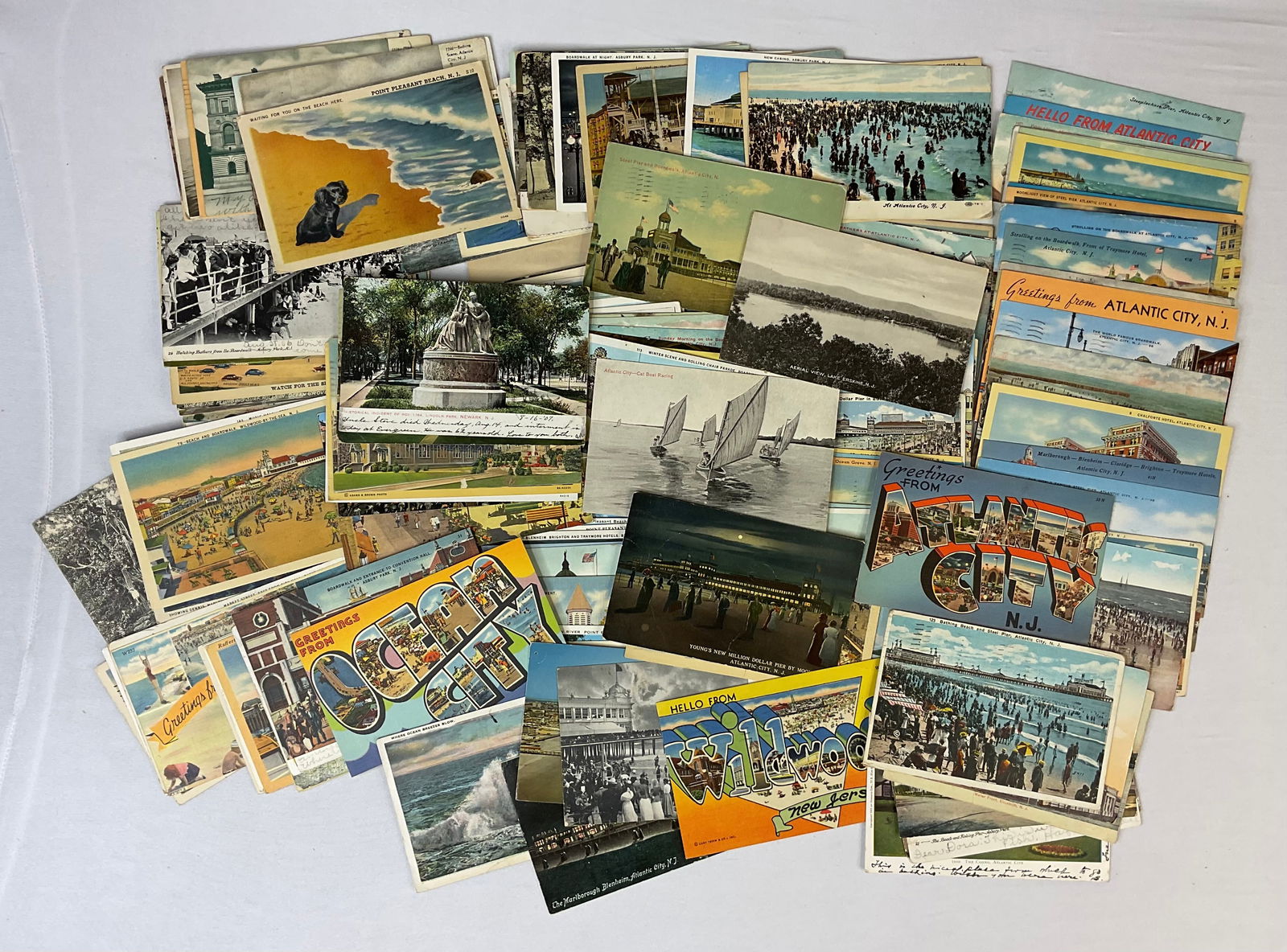 (200) Antique and Vintage NEW JERSEY USA Postcards (1 of 17)