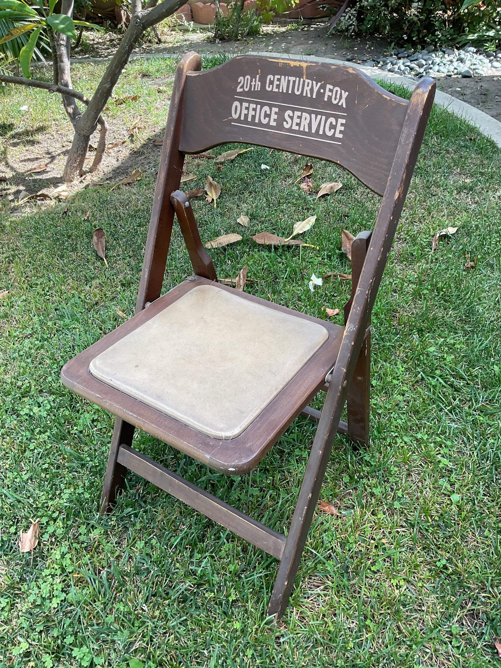 20th CENTURY FOX Wooden OFFICE SERVICE Chair VERY OLD: 20th CENTURY FOX Wooden OFFICE SERVICE Chair VERY OLD