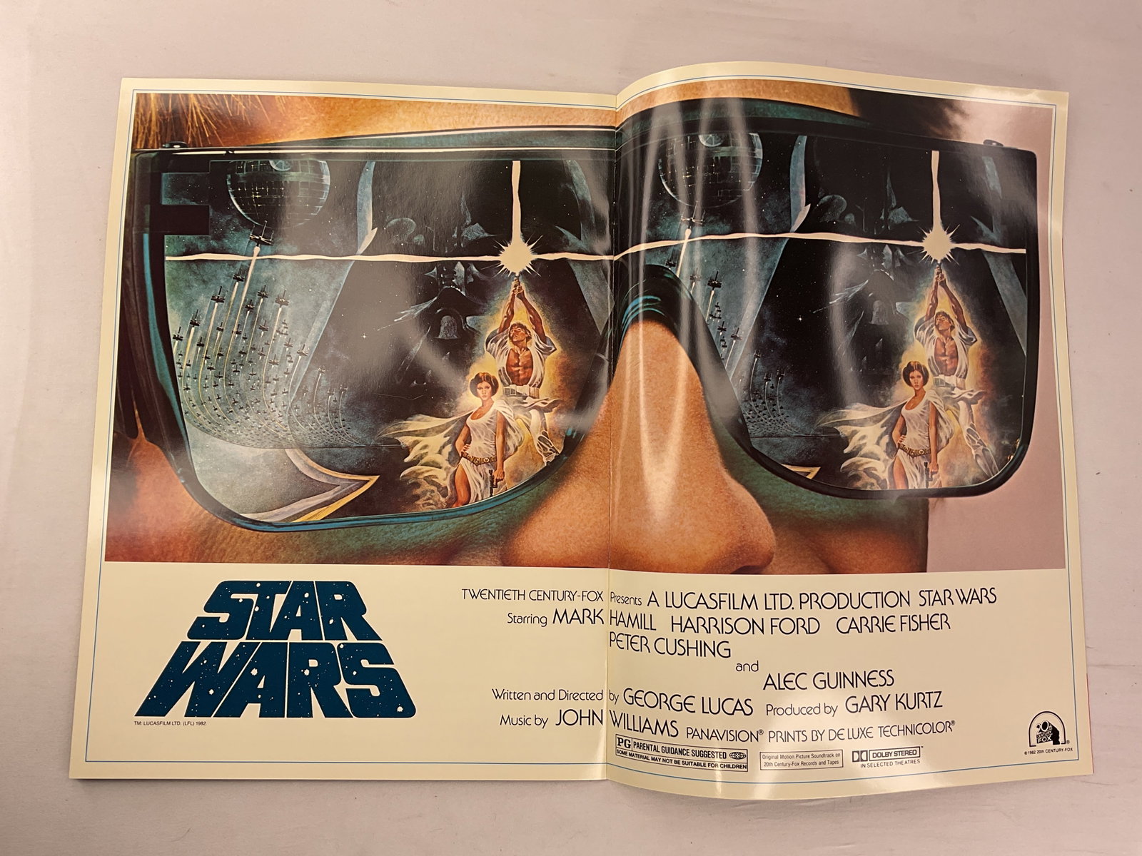 20th Century Fox 1982 Summer Releases Color Booklet STAR WARS Empire Strikes Back: 20th Century Fox 1982 Summer Releases Color Booklet STAR WARS Empire Strikes Back