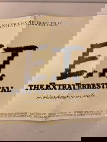 E.T. The Extra-Terrestrial (1982) Spielberg Movie Advertising Supplement Fold Out Double Sided