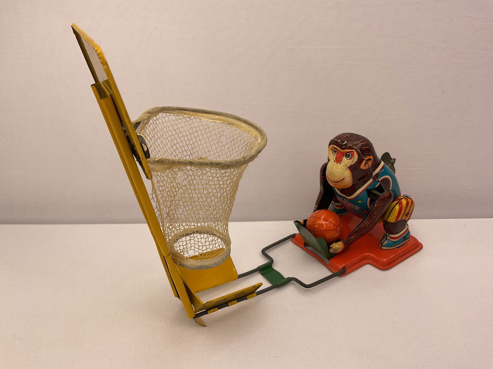 1950's Monkey Basketball Player TPS Made in Japan Wind Up Litho Toy (1 of 9)