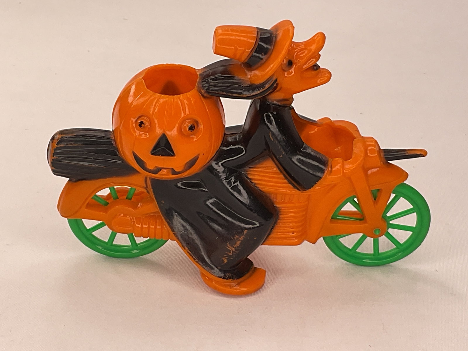 Rosbro Halloween Witch on Motorcycle Black Orange with Green Wheels: Rosbro Halloween Witch on Motorcycle Black Orange with Green Wheels