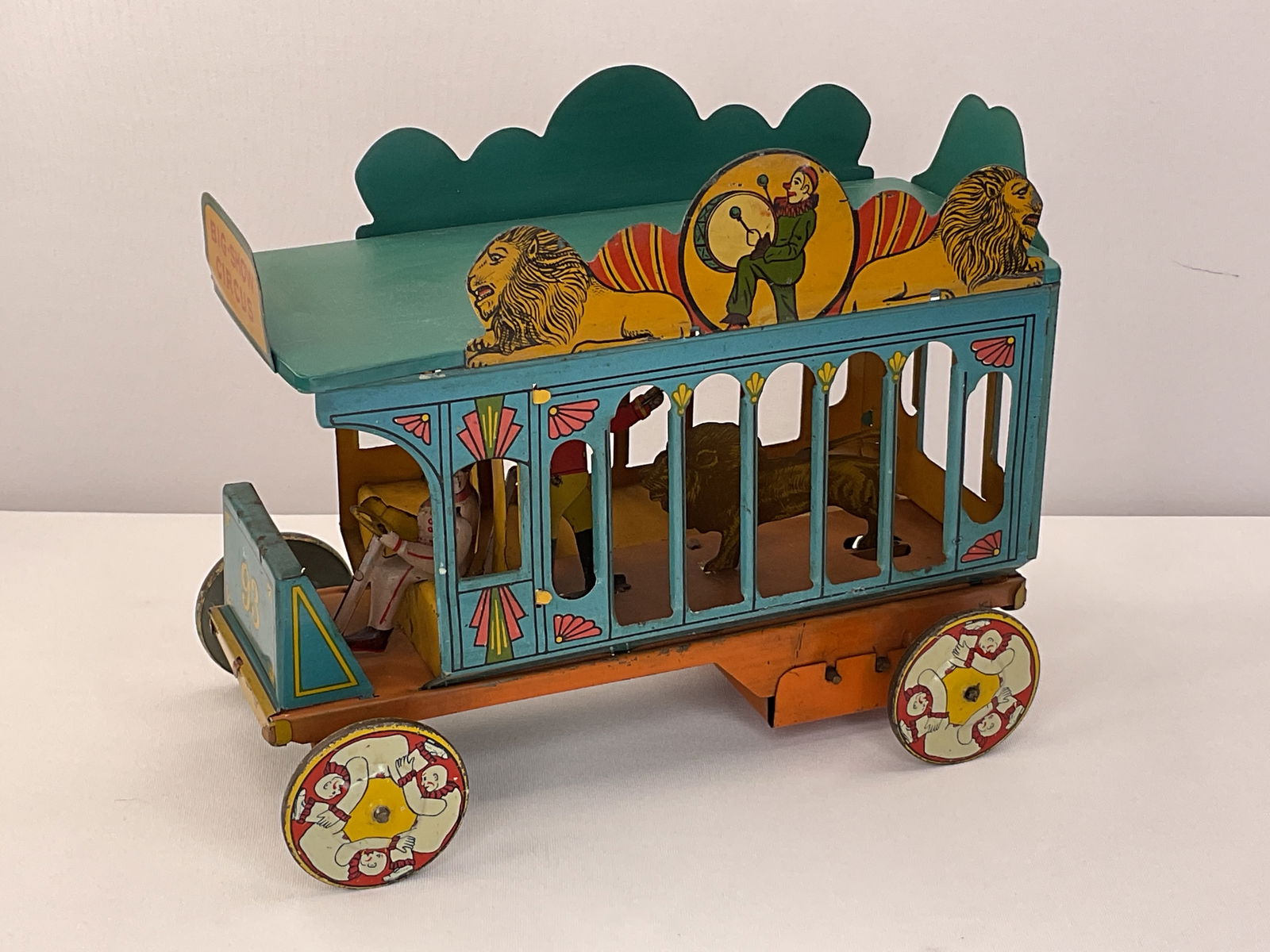 The Ferdinand Strauss Corp. Big Show Circus Tin Litho Key Wind Wagon Toy (1 of 20)