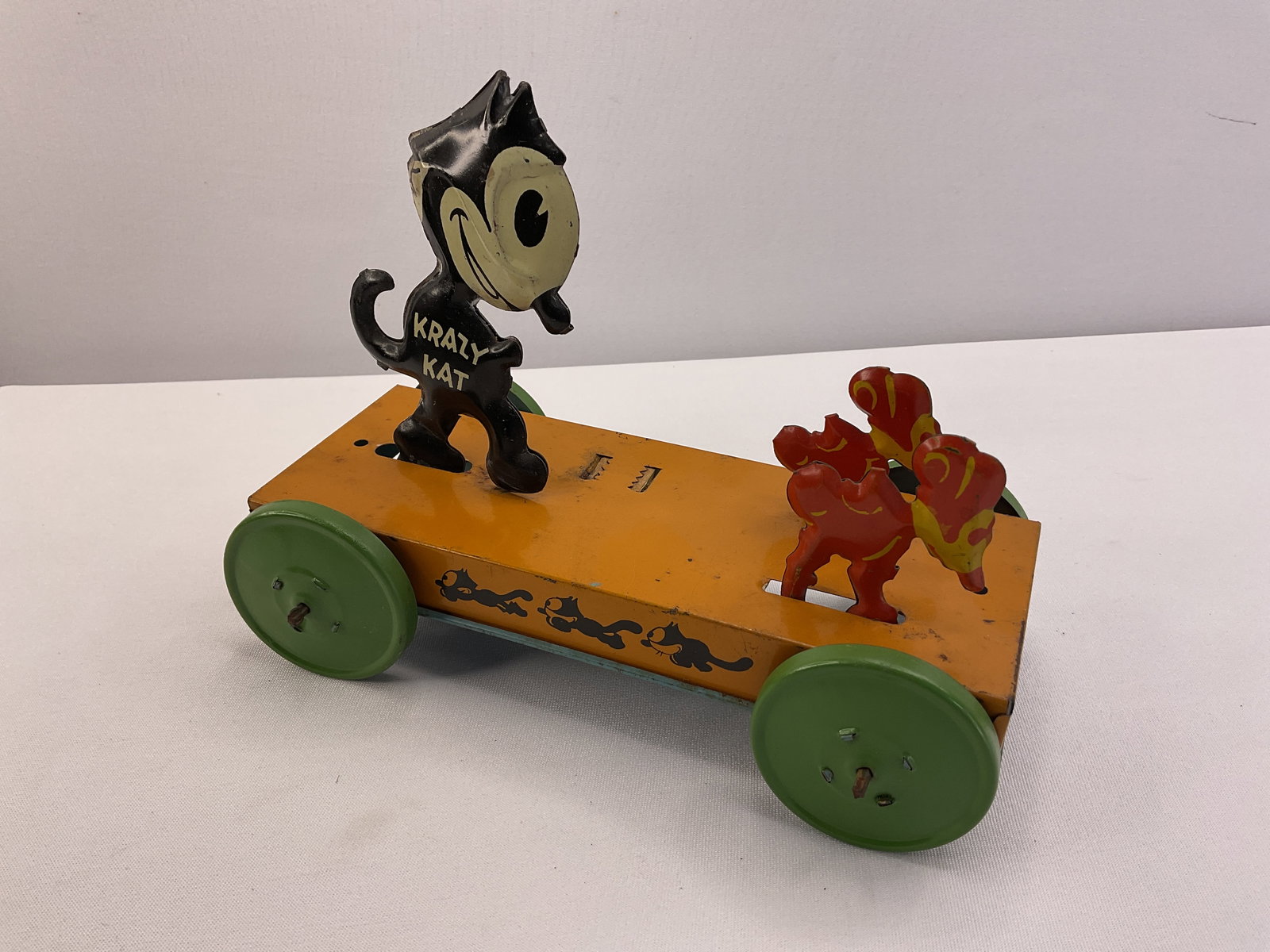"KRAZY KAT" Mechanical Pull Toy J. Chien (1 of 12)