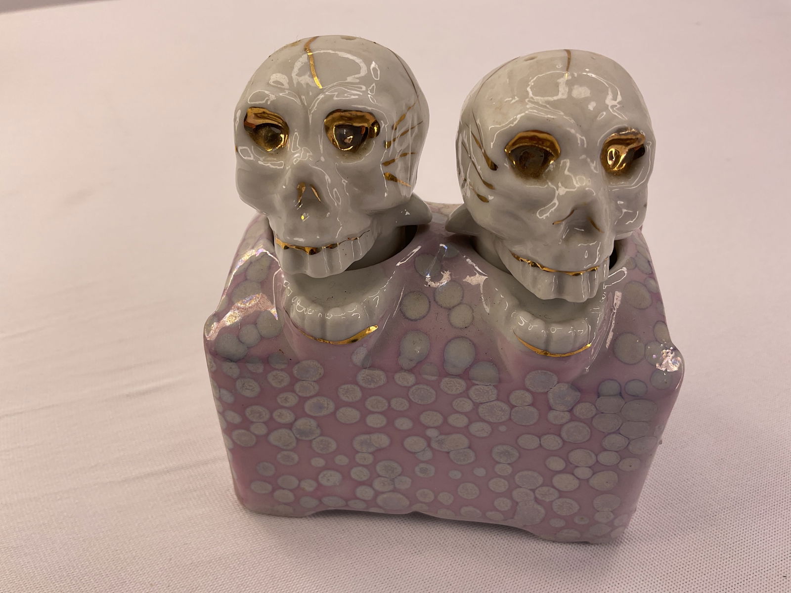 Vintage Hand Painted Ceramic SKULL NODDERS  Made in Japan Salt Pepper Shakers (1 of 9)