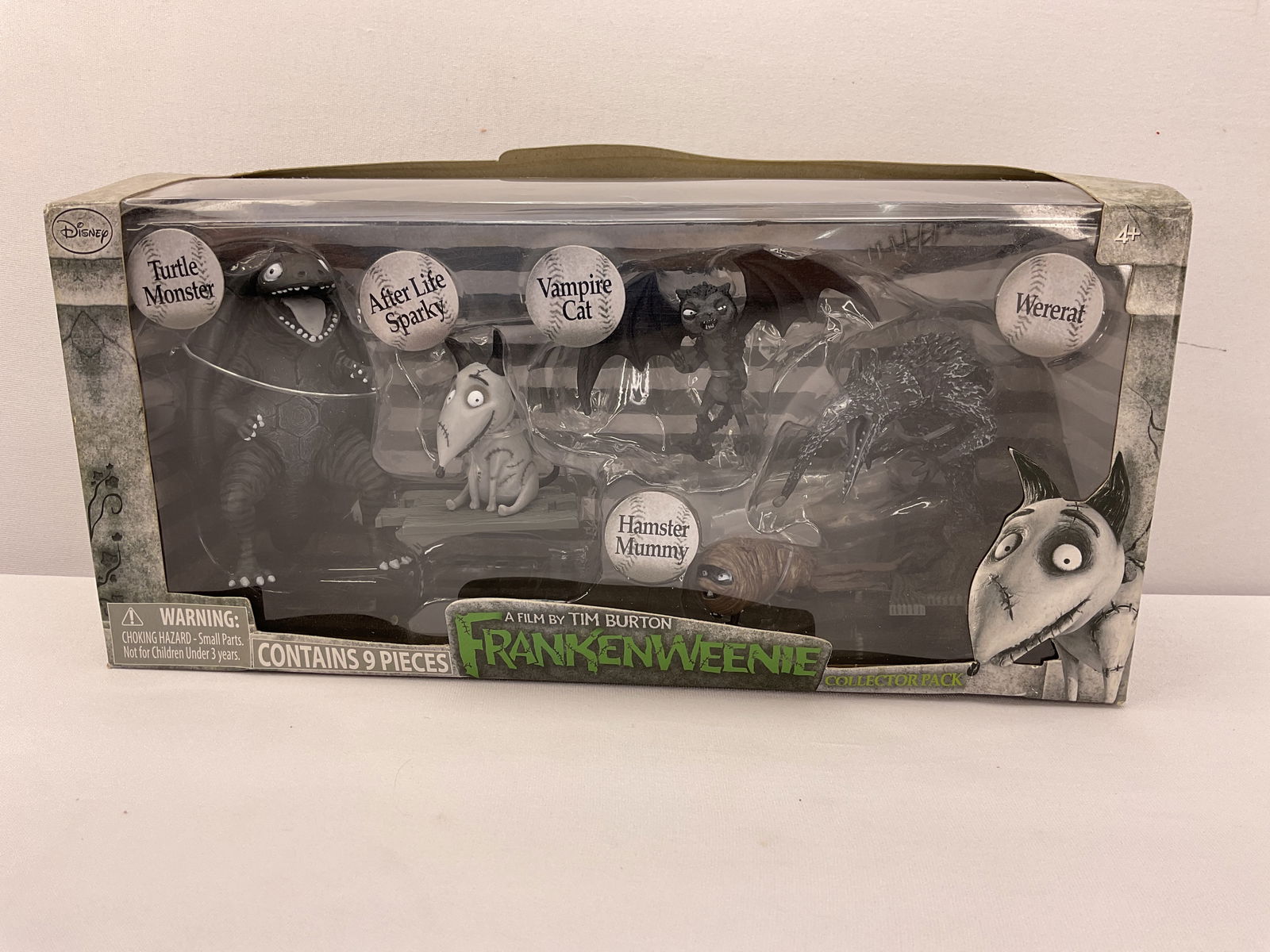 Disney FRANKENWEENIE After Life Sparky 9pc Collectors Pack Tim Burton (1 of 7)