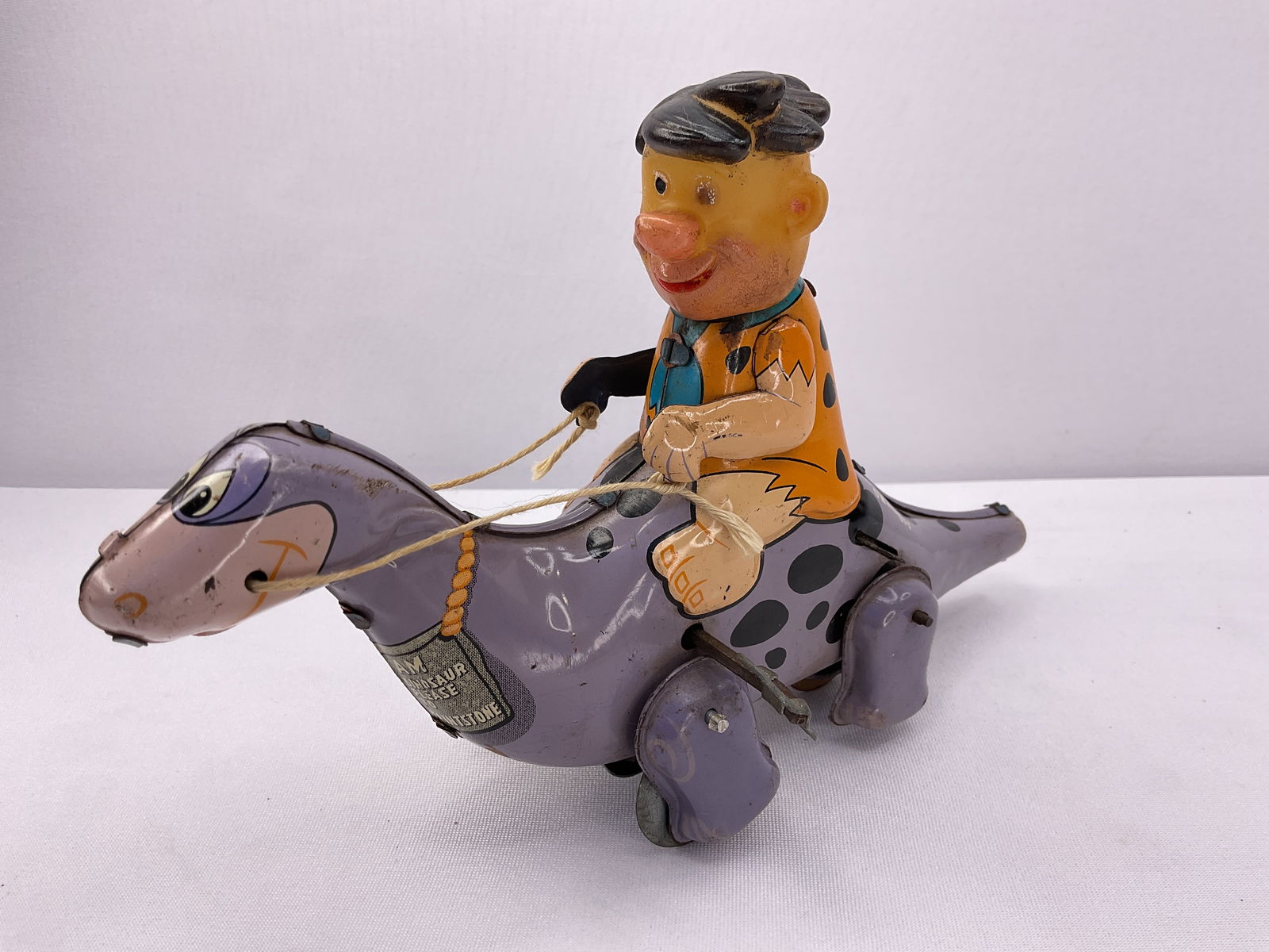Linemar Fred Flintstone Dino Tin Wind-up HANNA BARBERA 1962 Japan (1 of 12)