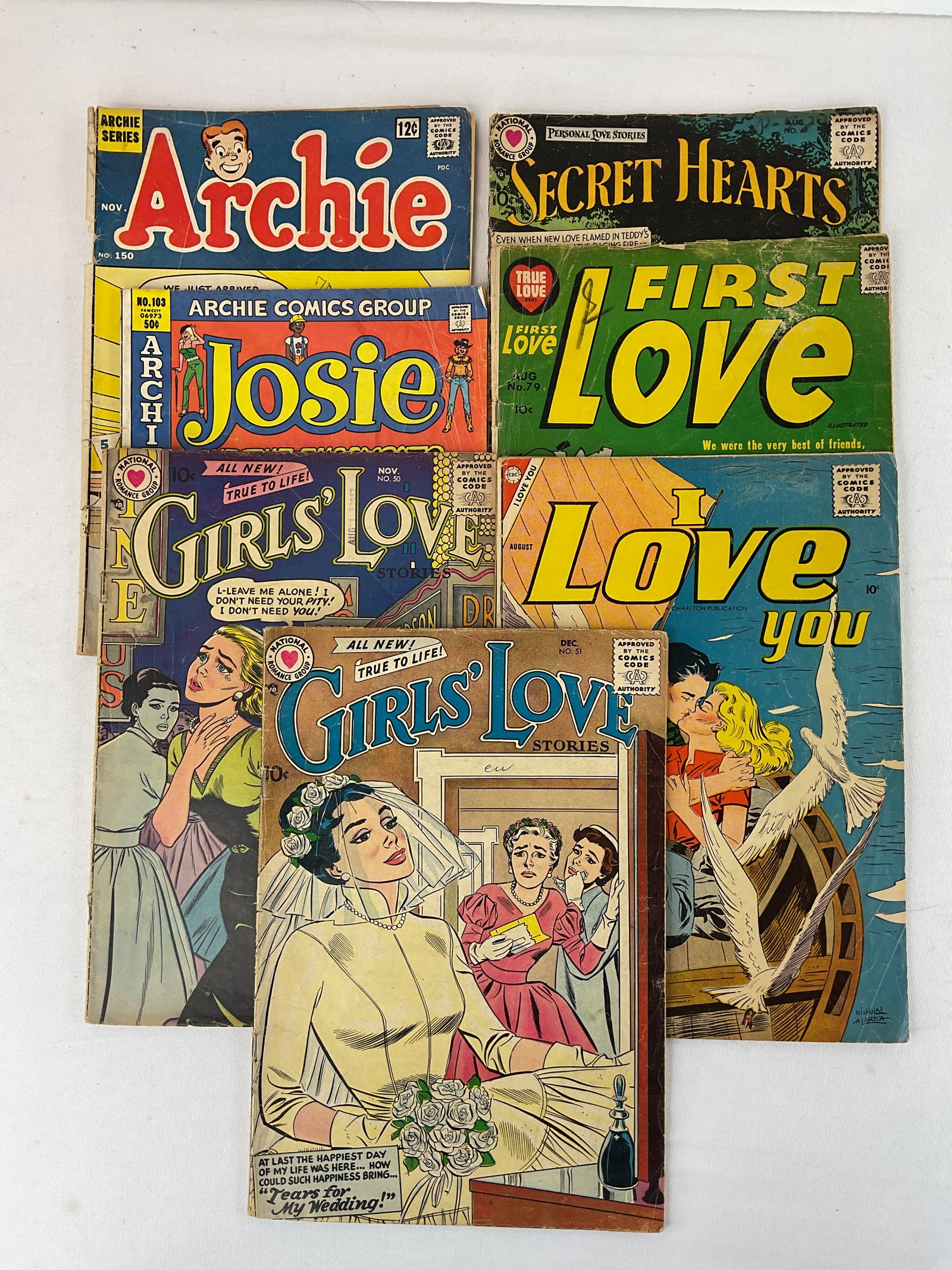 Group of Archie Josie and Young Love Comics (7) in Total (1 of 13)