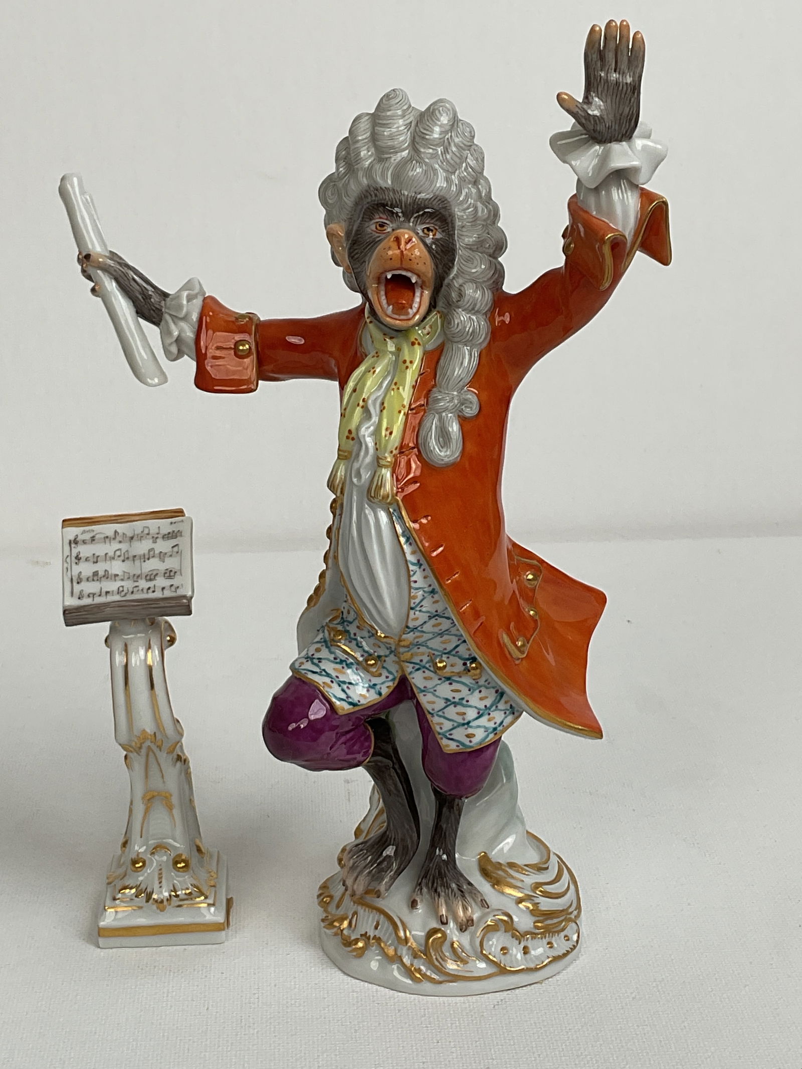 Meissen Monkey Band Conductor Figurine with Music Stand (1 of 11)