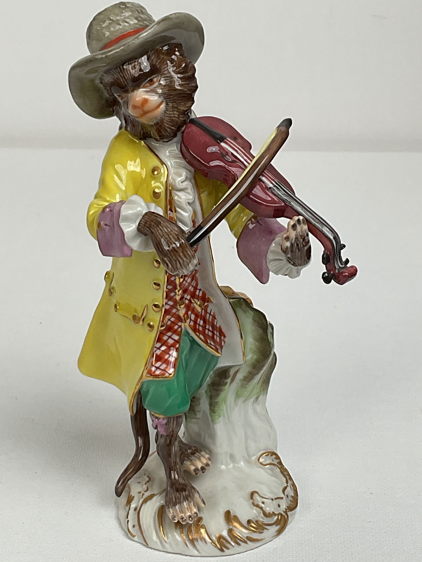 Meissen Monkey Band Violin Player (1 of 10)