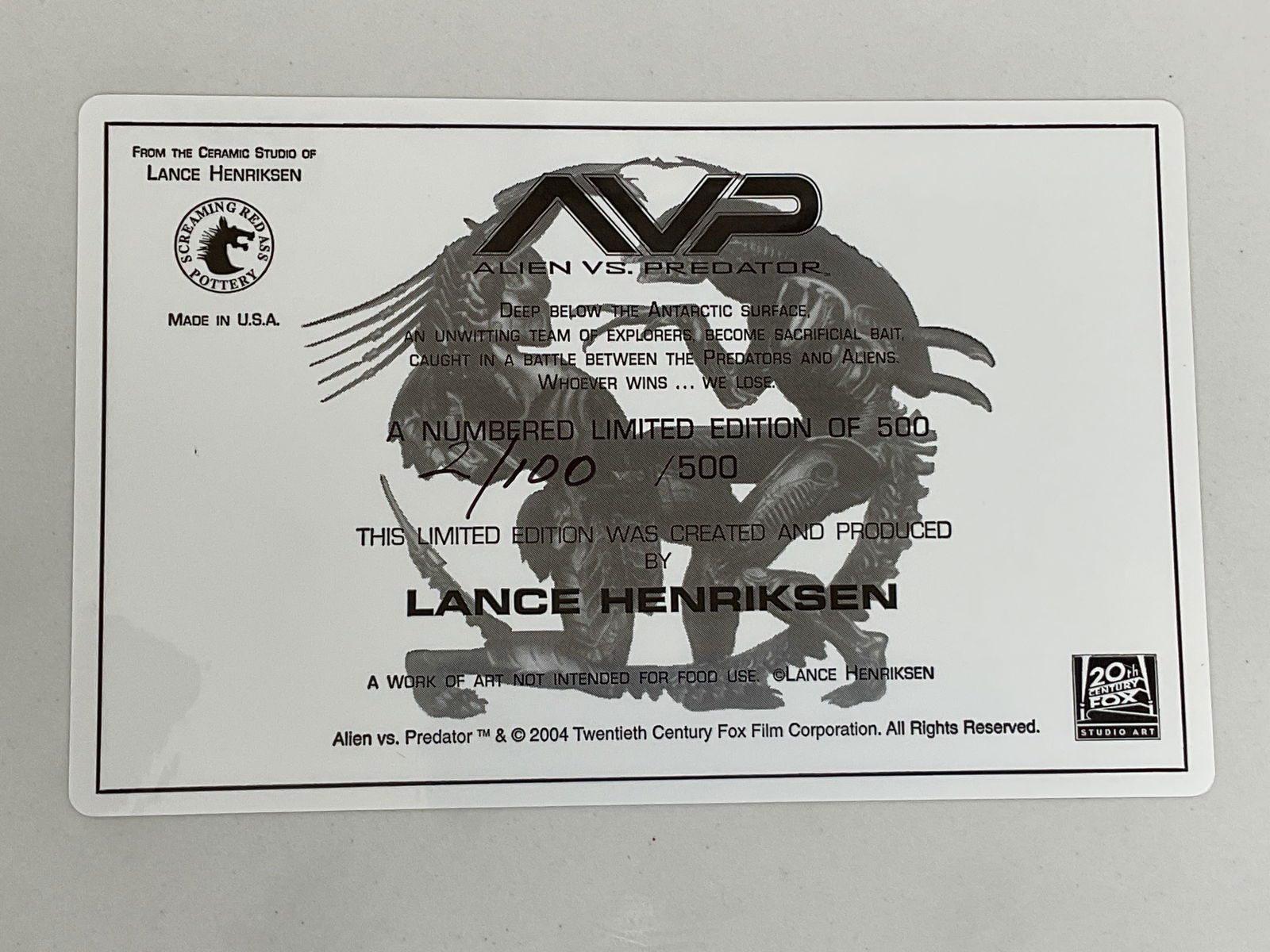 ALIEN vs PREDATOR Tile by LANCE HENRIKSEN The Brooding GOLD 2/100 - 4