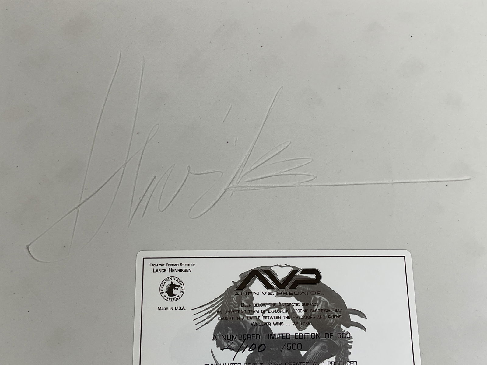 ALIEN vs PREDATOR Tile by LANCE HENRIKSEN The Brooding GOLD 2/100 - 5