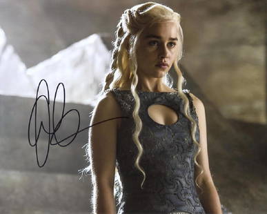 Emilia Clarke GAME OF THRONES In Person Signed Photo #2: Emilia Clarke in person signed autographed photo from the HBO series GAME OF THRONES. Emilia Clarke as the character Daenerys Targaryen. Comes with COA. Photo size is 8 x 10. Date & signing location p