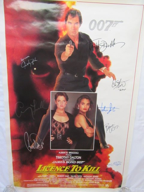 007 License To Kill Cast Signed Movie Poster: AMAZING Cast signed movie poster. This is signed by Timothy Dalton, Carey Lowell, Robert Davi, Talisa Soto, Benicio Del Toro, Anthony Zerbe, David hedison, and Don Stoud. Post size is 27x41. PLEASE NO