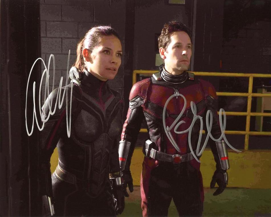 Paul Rudd / Evangeline Lilly Ant-Man & THE WASP In: Paul Rudd / Evangeline Lilly in person signed autographed photo from the movie ANT-MAN AND THE WASP. Paul Rudd as the character Scott Lang. Evangeline Lilly as the character Hope Van Dyne