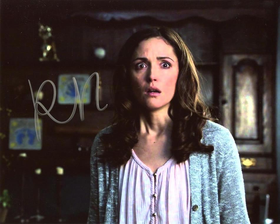 Rose Byrne INSIDIOUS CHAPTER 2 In Person Signed Photo: Rose Byrne in person signed autographed photo from the movie INSIDIOUS CHAPTER 2. Rose Byrne as the character Renai Lambert