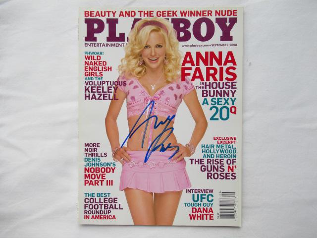 Anna Faris Playboy Signed Issue