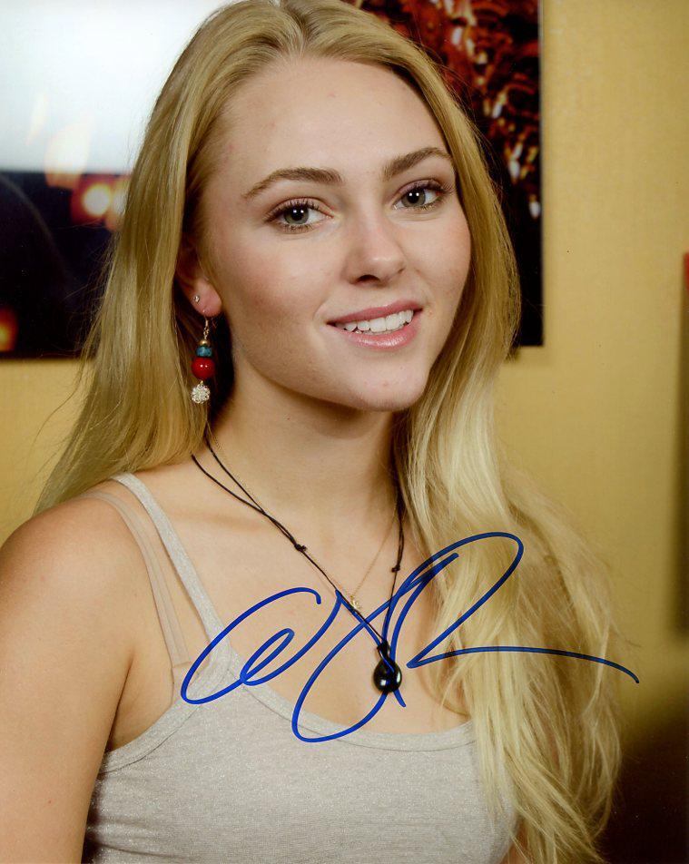 AnnaSophia Robb PRETTY In Person Signed Photo: AnnaSophia Robb is an American actress, singer, and model. She began as a child actress on television, making her leading debut as the titular role in Samantha: An American Girl Holiday.