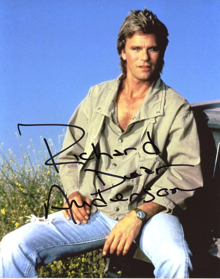 Richard Dean Anderson MACGYVER In Person Signed Photo -: This was from a EB Autographs private signing. Richard Dean Anderson in person signed photo from the TV series MacGyver. Richard Dean Anderson as the character MacGyver