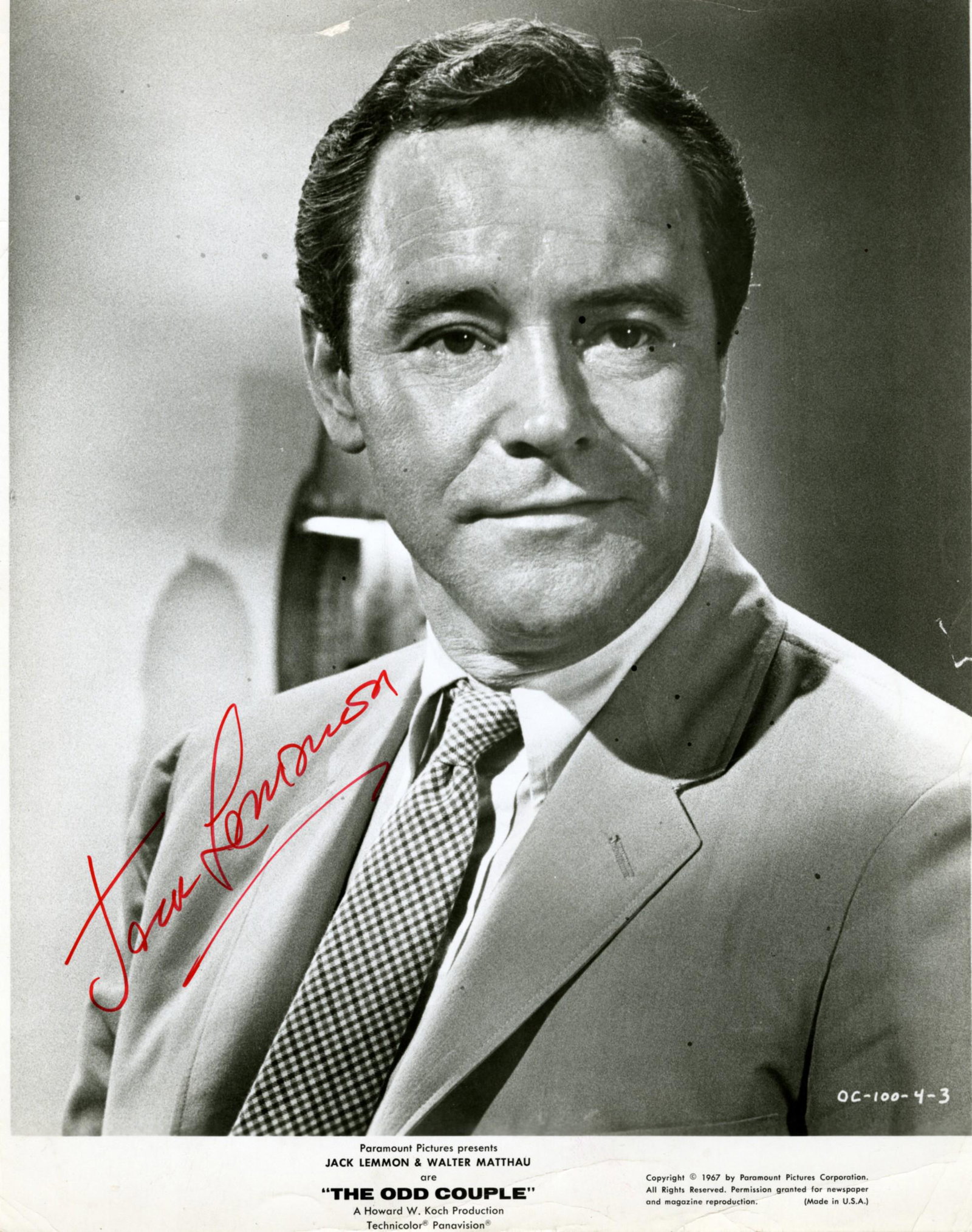 Jack Lemmon THE ODD COUPLE Signed Photo: Jack Lemmon - (1925-2001) Actor who starred in 'Grumpy Old Men' and 'The China Syndrome'. 7.5x9.5 b/w signed original still from 'The Odd Couple. IMPERFECTIONS: small tear right hand edge