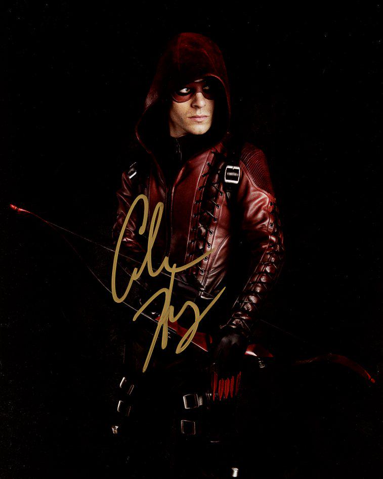 Colton Haynes ARROW Signed Photo: Colton Haynes in person signed autographed photo from the TV series ARROW. Colton Haynes as the character Roy Harper / Arsenal