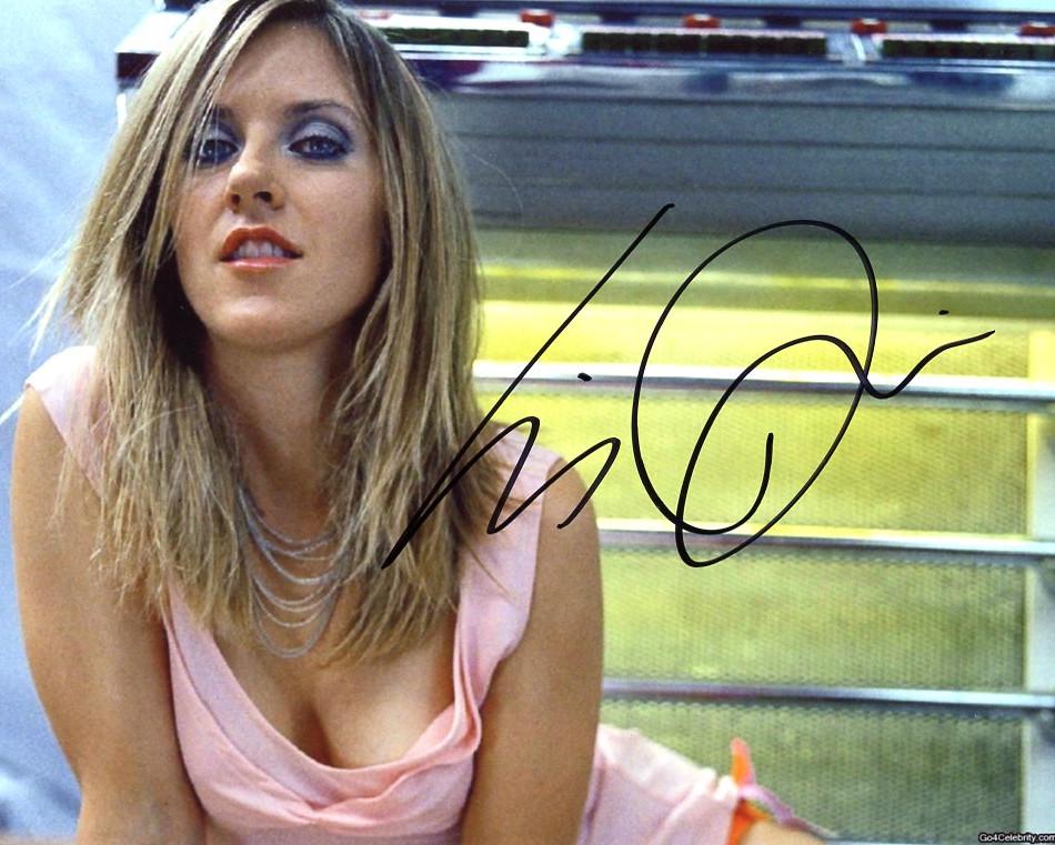 Liz Phair MUSICIAN In Person Signed Photo: Liz Phair in person signed autographed photo. Liz Phair was born on April 17, 1967 in New Haven, Connecticut, USA as Elizabeth Clark Phair. She is known for her work on Fanboys (2009), Thirteen (2003)