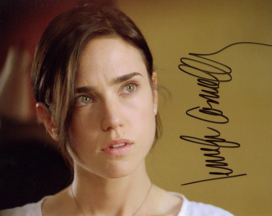 Jennifer Connelly HULK In Person Signed Photo: Jennifer Connelly in person signed autographed photo from the movie the HULK. Jennifer Connelly as the character Betty Ross