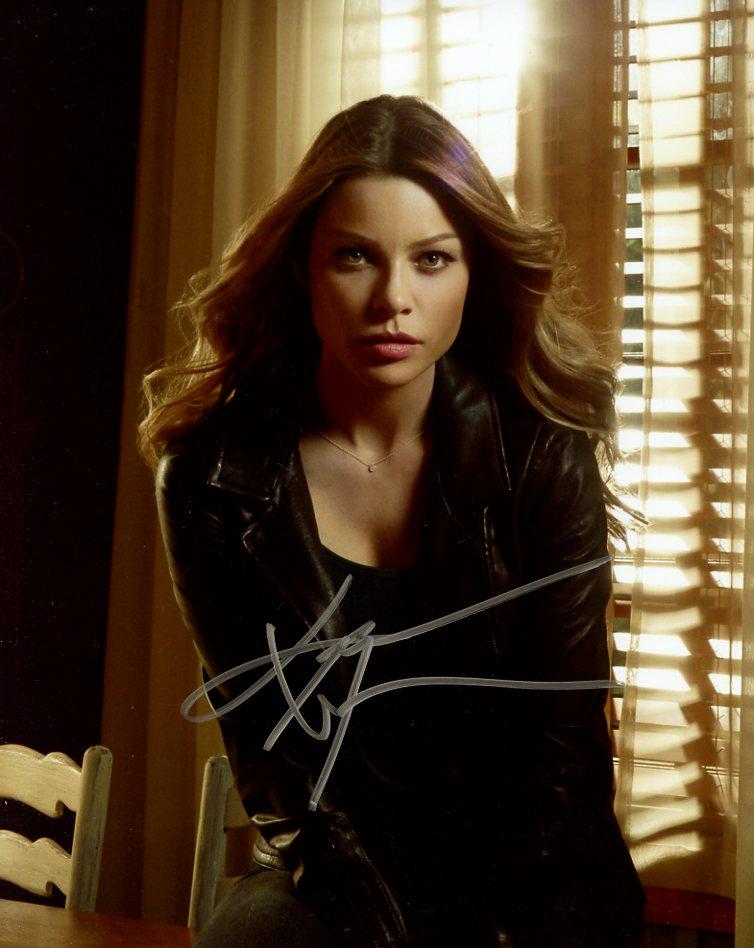Lauren German LUCIFER In Person Signed Photo: Lauren German in person signed autographed photo from the TV series LUCIFER. Lauren German as the character Chloe Decker