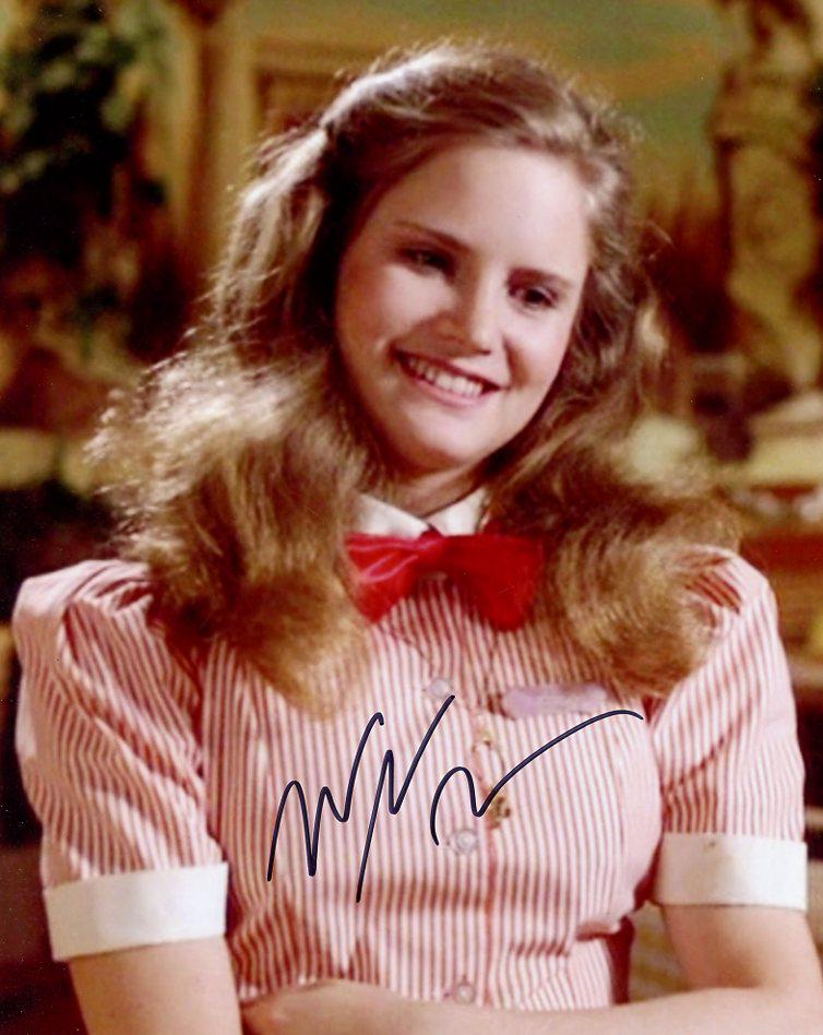 Jennifer Jason Leigh FAST TIMES RIDGEMONT HIGH In: Jennifer Jason Leigh in person signed autographed photo from the movie FAST TIMES AT RIDGEMONT HIGH. Jennifer Jason Leigh as the character Stacy Hamilton