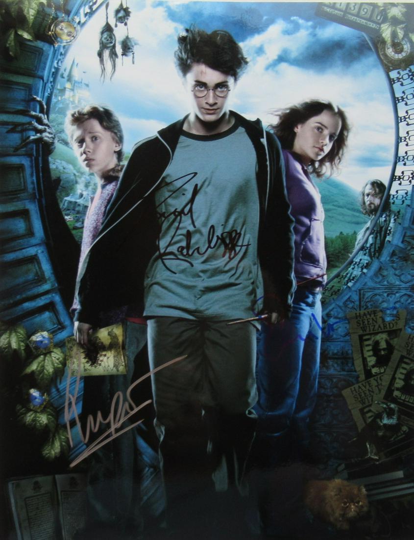 Radcliffe / Watson / grint HARRY POTTER 11x14 IP Signed: PLEASE NOTE: Size of this photo is 11 x 14. AMAZING in person signed photo by Daniel Radcliffe, Emma Watson, and Rupert Grint from Harry Potter movies