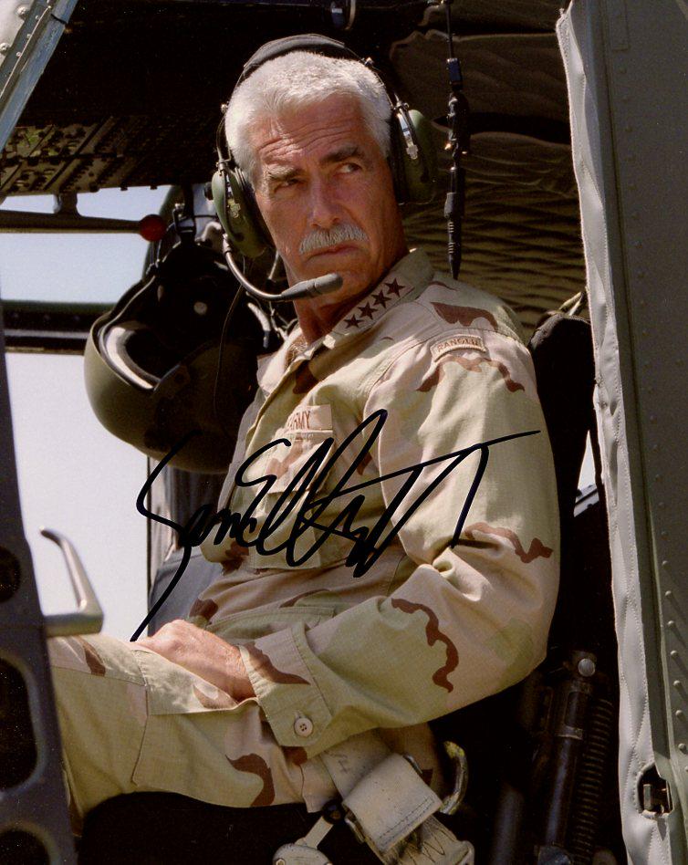Sam Elliott HULK In Person Signed Photo: Sam Elliott in person signed autographed photo from the movie HULK. Sam Elliott as the character Ross