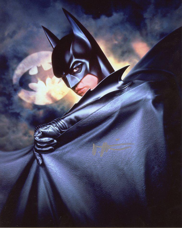 Val Kilmer BATMAN FOREVER In Person Signed Photo: Photo size is 8x10. Val Kilmer in person signed autographed photo from the movie BATMAN FOREVER. Val Kilmer as the character Bruce Wayne / Batman